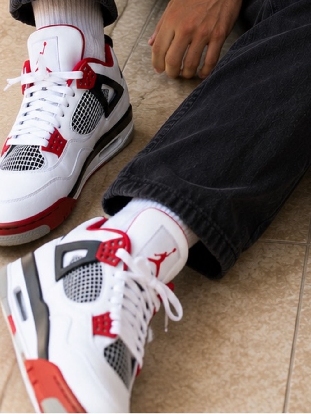 Nike Air Jordan 4 Retro 'Fire Red' sneakers Men's 12